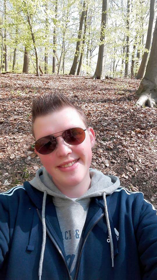 Sepp89Hannover's tweet photo. Wandern im Weserbergland auf Dauer langweilig im zelt allein zu schlafen hätte wer lust mit zu kommen https://t.co/gDIaz6xZKJ