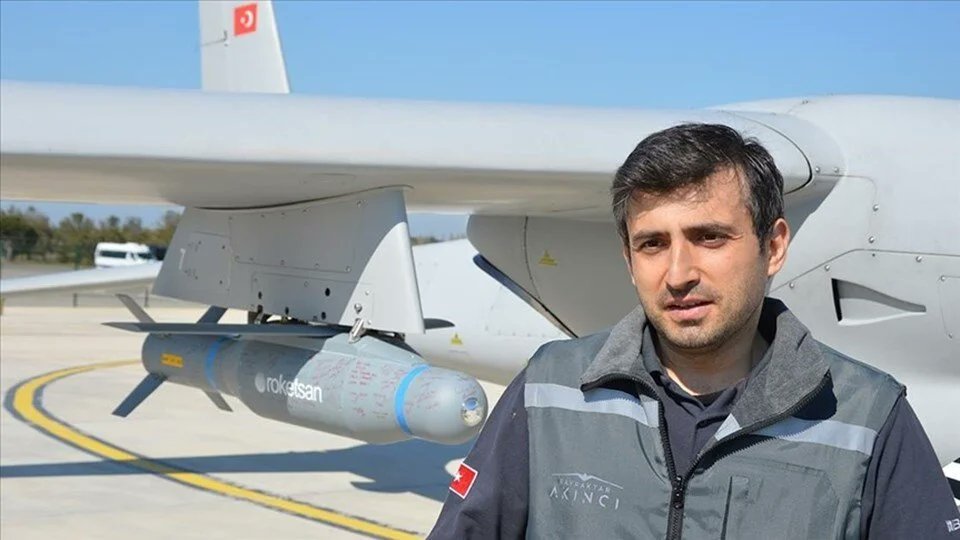 23 DERECE (@yirmiucderece) on Twitter photo Köprü, havalimanı... Garanti vermediğimiz ne kaldı?
Cumhurbaşkanı Erdoğan’ın damadı Selçuk Bayraktar’ın şirketi Baykar, devlete günlüğü 1,2 milyon TL’ye İHA kiralamıştı. Baykar'a da kiraladığı İHA'lar hiç uçmasa bile "uçuş garantisi" verildiği ortaya çıktı.
<a href="/boraerdin/">Bora Erdin</a> Köprü, havalimanı... Garanti vermediğimiz ne kaldı?
Cumhurbaşkanı Erdoğan’ın damadı Selçuk Bayraktar’ın şirketi Baykar, devlete günlüğü 1,2 milyon TL’ye İHA kiralamıştı. Baykar'a da kiraladığı İHA'lar hiç uçmasa bile "uçuş garantisi" verildiği ortaya çıktı.
<a href="/boraerdin/">Bora Erdin</a>