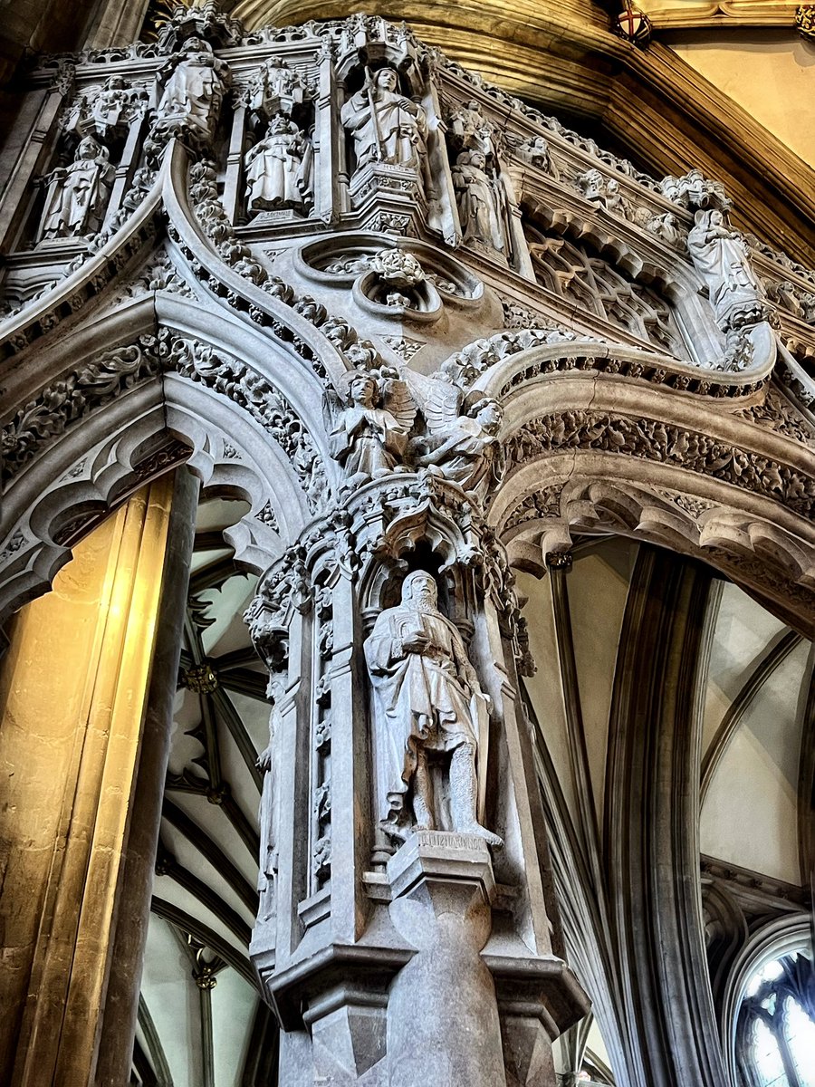 Screen in Front of the Quire, Bristol Cathedral 🌹

 #ScreenSaturday