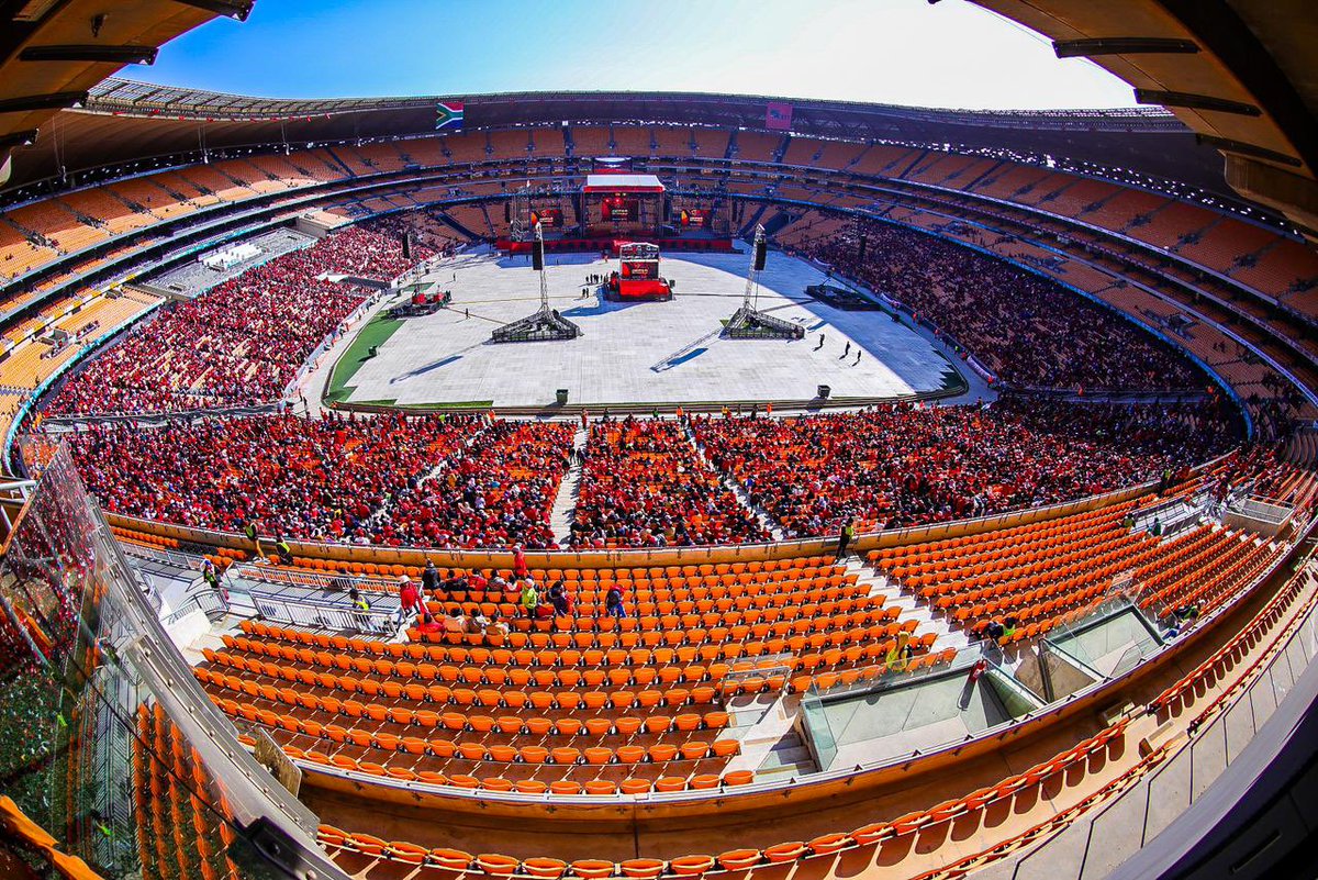 EFFSouthAfrica's tweet photo. We are filling up FNB  today! 

Come join us as we celebrate a decade of commitment to fighting for economic freedom in our lifetime.

#EFF10thAnniversary https://t.co/TfrjMDqkV2