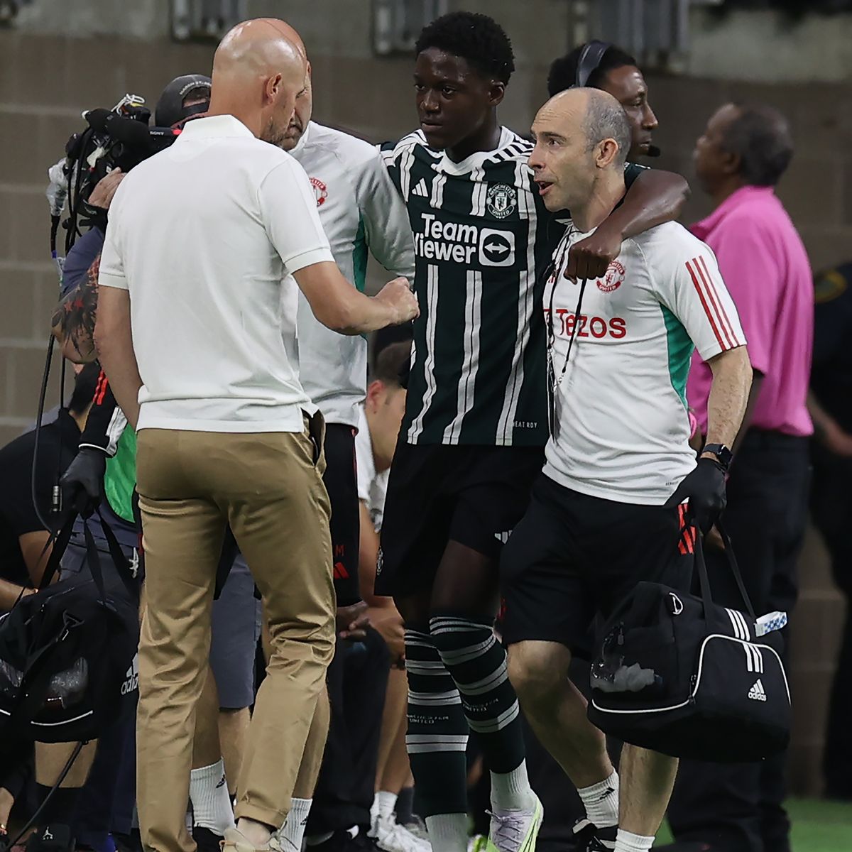 UnitedStandMUFC's tweet photo. 🚨 Kobbie Mainoo is expected to be out for two months with an ankle injury. [@samuelluckhurst] #mufc https://t.co/nVlgEAdwXh