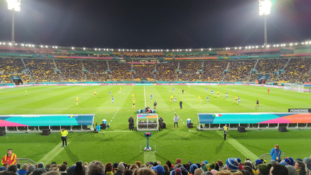 Sara Ketelsen tweet media