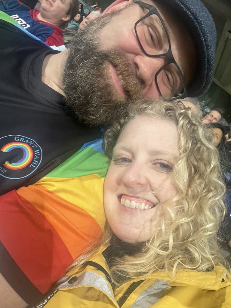 Sara Ketelsen tweet media