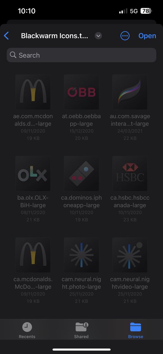 _matx__'s tweet photo. @Enter_Apps @theapplehub I have MDC and downloaded this pack but when trying to import it, the pack is greyed out when i .zip and icons are also greyed out when opening the unzipped folder. https://t.co/64tL6ikPr0