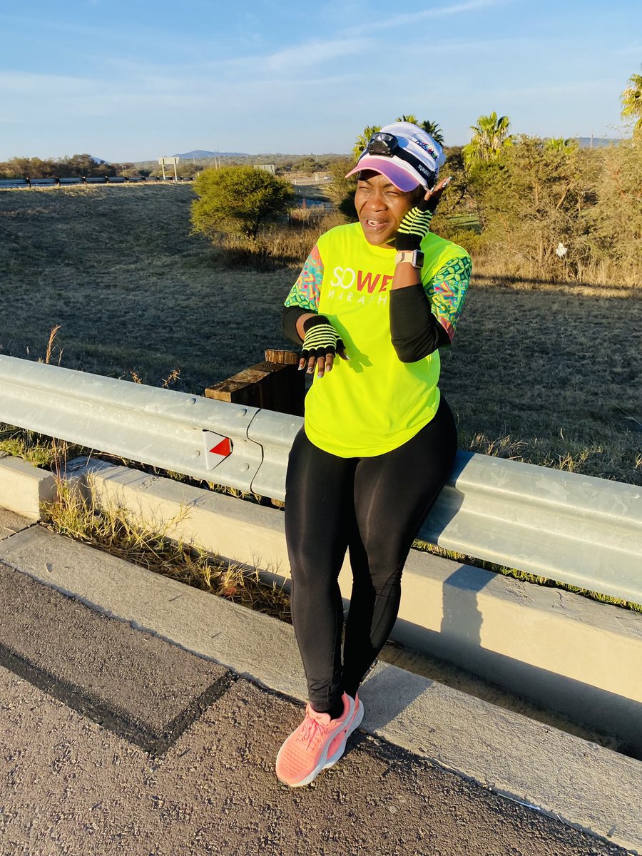 khensiPetu's tweet photo. My Saturday contribution to #RunningWorldCupClashes @Luv2404 @RunningWithTum1 #RunningWithSoleAC #RunningWithTumiSole #IPaintedMyRun #BudgetInsurancexRunningWithSoleAC https://t.co/HL4EOBxazA