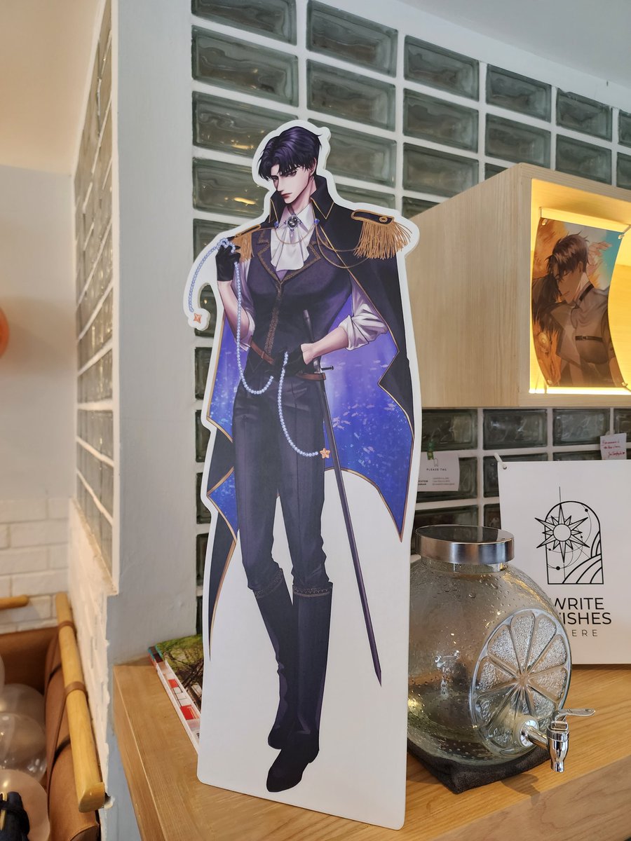 บรรยากาศดีมาก รอกินขนมไม่ไหวแล้วว พามาเบิร์ทเดย์แล้วนะชายจุง #SummerOnField  <a href="/ORVEVENTTH/">ALONG THE FLOWER FIELD</a>