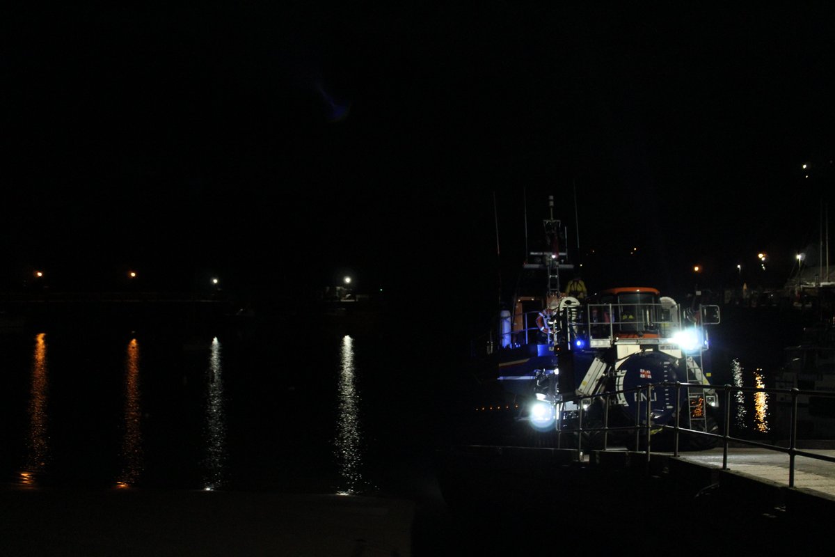 At 2:27 this morning, we were tasked to assist the Coastguard and police in a search for a missing person. The lifeboat launched and the crew commenced a shoreline search. Happily, the missing person was found safe and well and the lifeboat crew returned to the station.