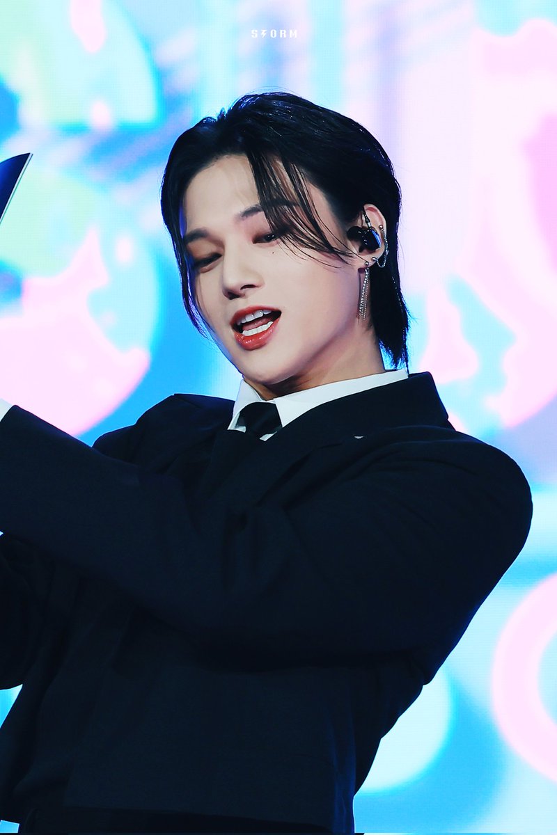 feel_the_storm's tweet photo. 230722 KPOP LUX SBS Super Concert in Madrid
#에이티즈 #우영
#ATEEZ #WOOYOUNG https://t.co/xJrBUAmx4D