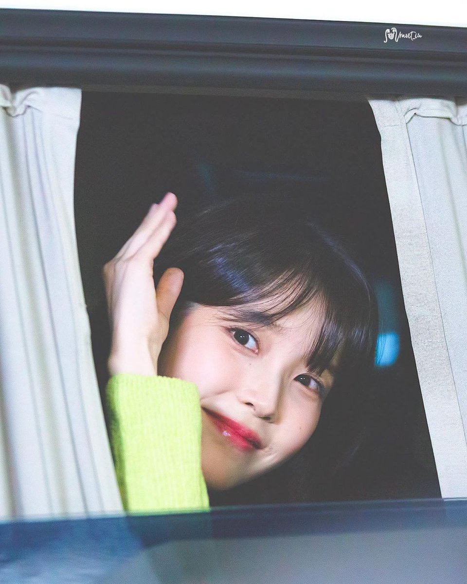 iumochi_'s tweet photo. #IU #아이유 #이지은 https://t.co/dAMYUUbObq
