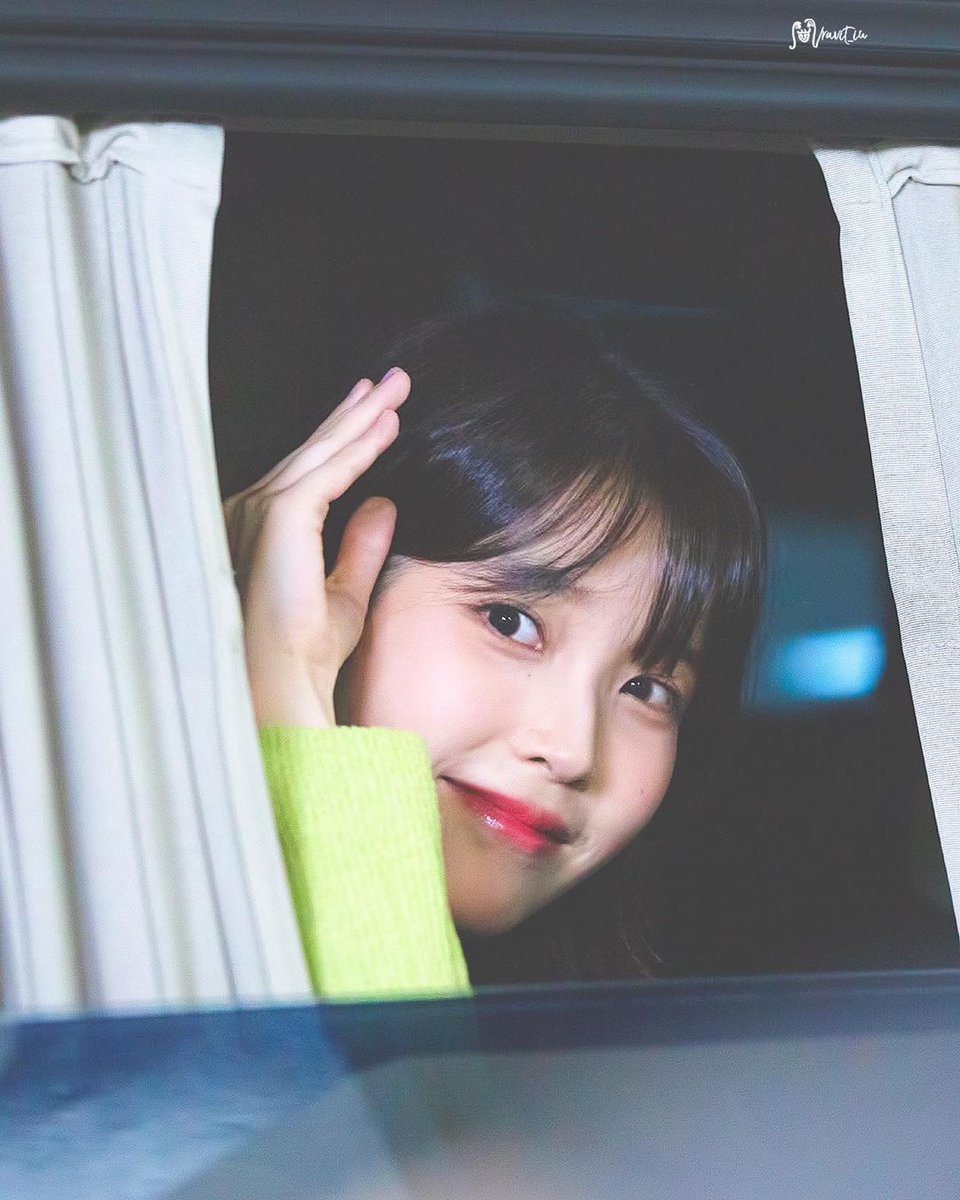 iumochi_'s tweet photo. #IU #아이유 #이지은 https://t.co/dAMYUUbObq