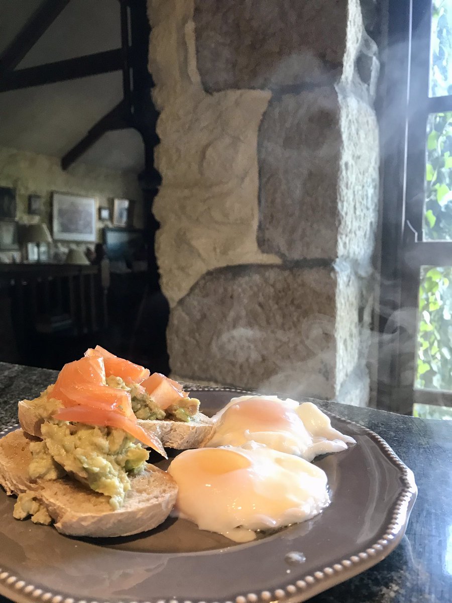 ednoveanfarm's tweet photo. Great morning! Itโs #breakfast time at Ednovean Farm #breakfastserved #cornwallholiday #visitcornwall #lovepenzance #Perranuthnoe https://t.co/vZrbgS7nNS