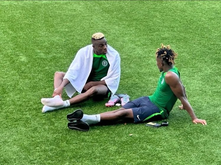 yabaleftonline's tweet photo. Osimhen convinced me to sign for Milan — Chukwueze, https://t.co/bdnX2x051y