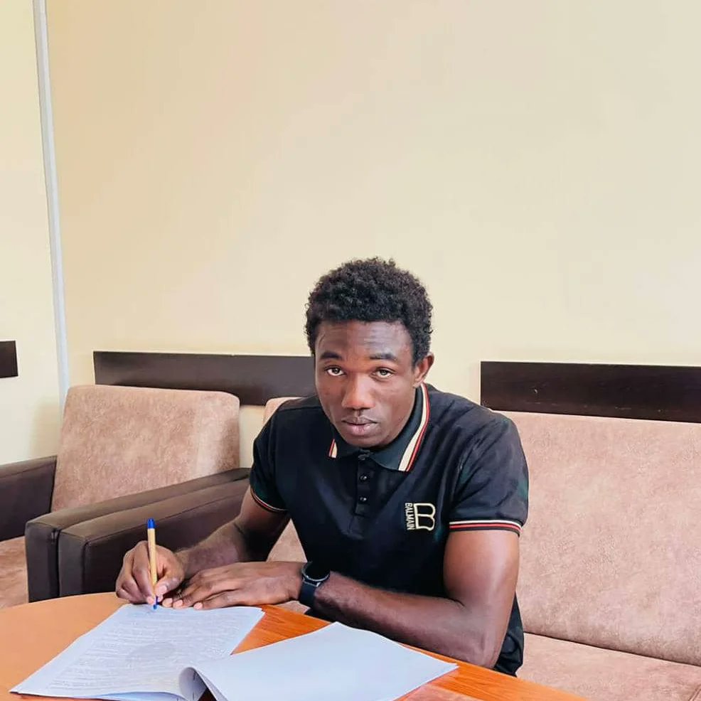 Right2WSC's tweet photo. 🚨 DEAL COMPLETED 🚨
Captain fantastic, Chukwuebuka Okoronkwo has joined Armenian Premier League side, FC VAN.
Deal completed for the extremely reliable central defender.
All the best in this new adventure lad.
#Right2Win #WeAreGifted https://t.co/YnmfTwG6Da