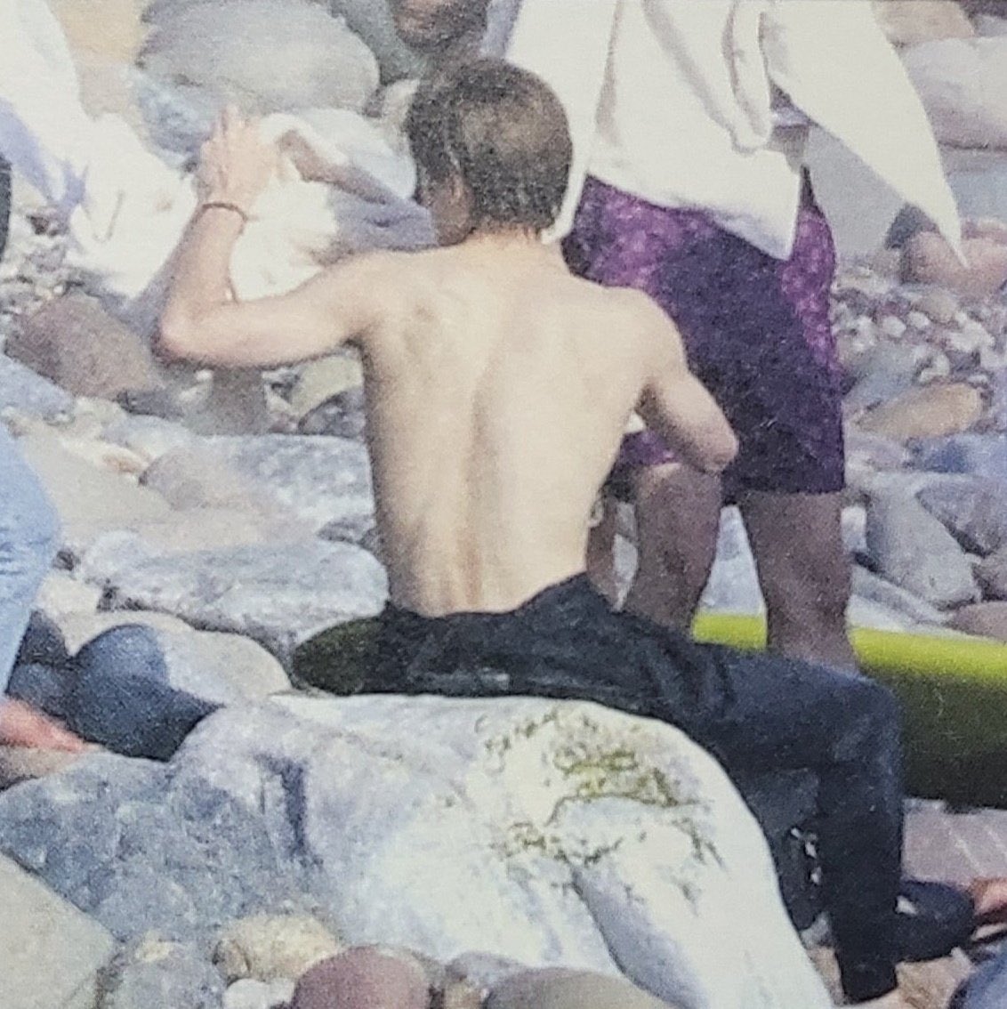 isa rodrigo (@cthrisian) on Twitter photo 