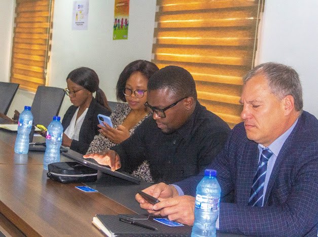 DrZSB's tweet photo. It was a pleasure to receive @Merck Africa’s team @MedicaidcfP. We had fruitful discussions on working together to ensure Nigerias adolescent female population receives #HPV vaccine being introduced from September 23. 

The estimated population of girls aged 10-14yrs in Nigeria is 11.6M. However, we battle with an overwhelming 60% out of school rate.

We must therefore figure out how to capture this vulnerable group alongside efforts to get them into classrooms. 
#CervicalCancer #girlchild