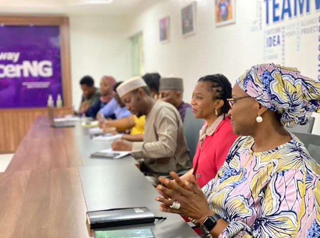 It was a pleasure to receive <a href="/Merck/">Merck</a> Africa’s team <a href="/MedicaidcfP/">MedicaidCFPrograms</a>. We had fruitful discussions on working together to ensure Nigerias adolescent female population receives #HPV vaccine being introduced from September 23. 

The estimated population of girls aged 10-14yrs in Nigeria