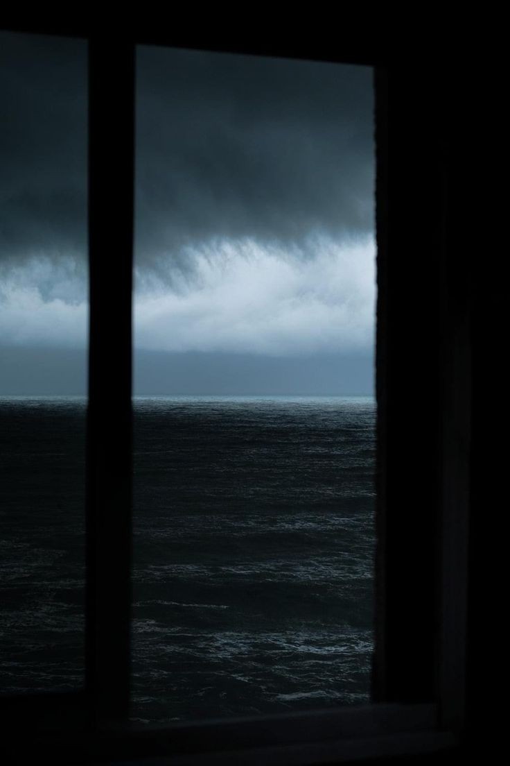 elemmiressoul's tweet photo. gloomy weather. https://t.co/CG49p5pKxN