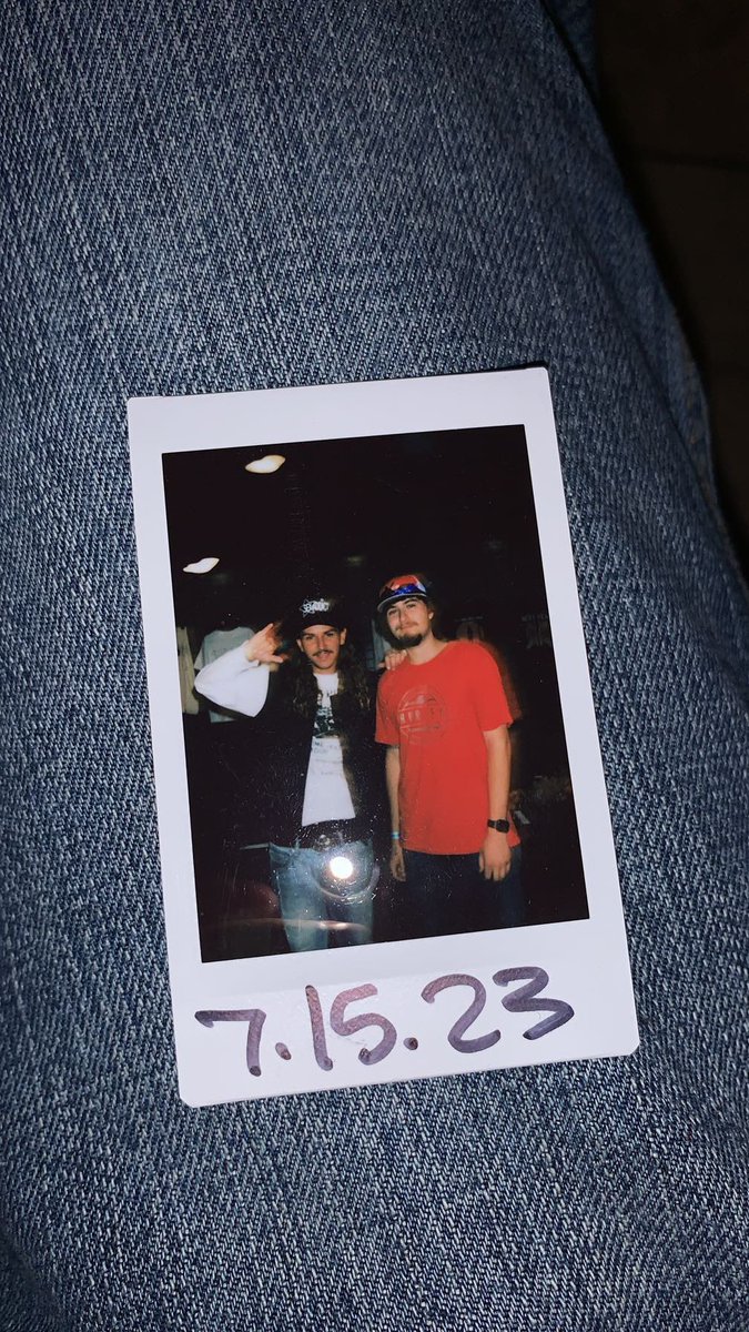 bradyelliott15's tweet photo. @yungpinch 🐐🐐🐐 https://t.co/bLRDPGu9Ps