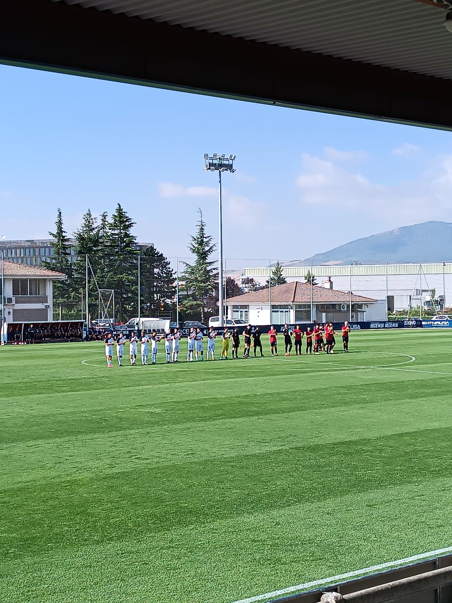 Mi novia:"pero ya tienes ganas de fútbol?"

Yo: 'Me voy a tajonar,hay un apasionante Osasuna promesas - Tudelano'

Sí,es sábado 29 de julio.