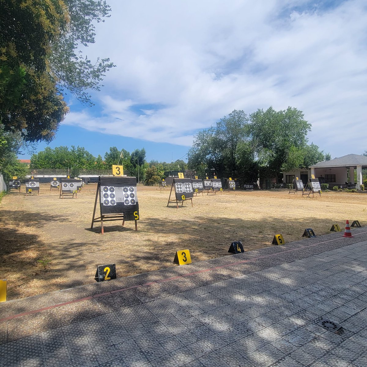 RFETA's tweet photo. Este fin de semana se celebra el clasificatorio final para conocer al equipo nacional que nos representará en el Campeonato de Europa de Campo de San Sicario Alto 🇮🇹.

¡MUCHA SUERTE A TODOS LOS PARTICIPANTES! https://t.co/nd3VvkxqYA