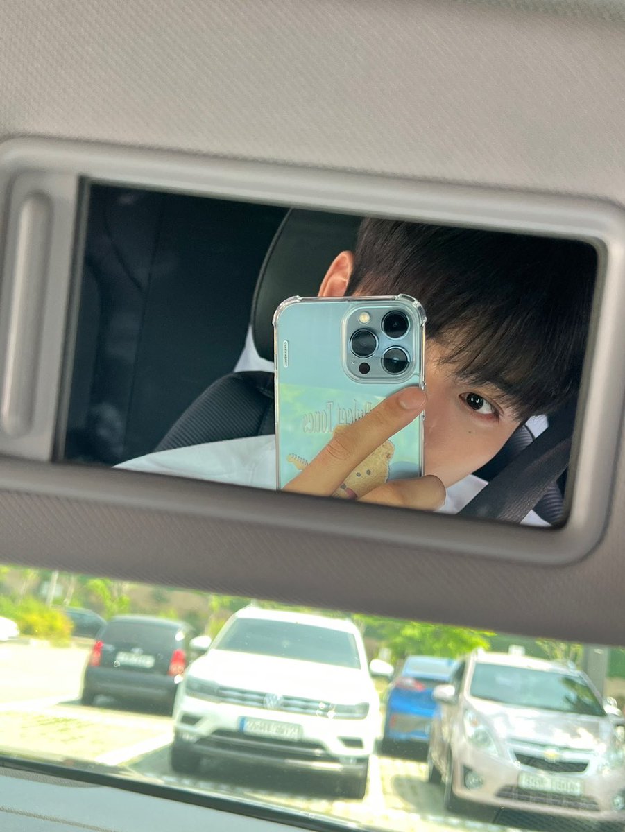 OmegaX_members's tweet photo. [#OX]

우린 여유를 즐겨..

#OMEGA_X #오메가엑스
#혁 #HYUK https://t.co/nCIInnVxFL
