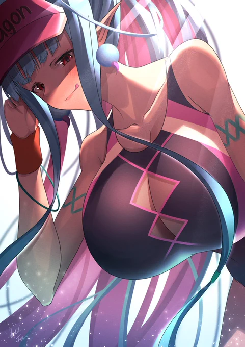 「…お隣いいかしら?」