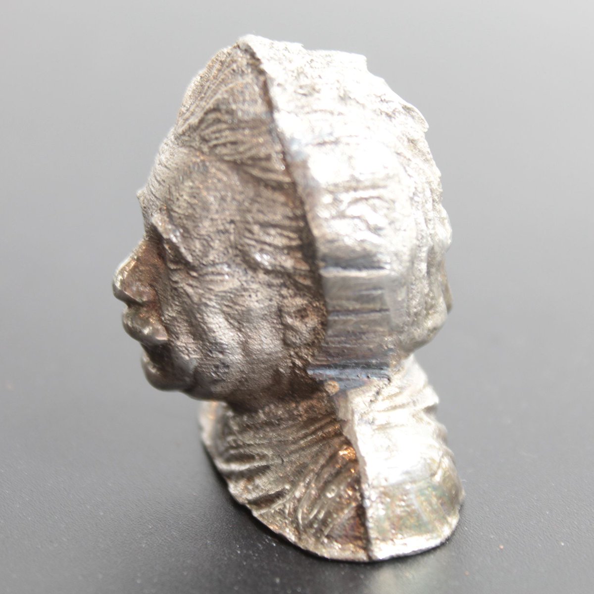 silverpunkpour's tweet photo. Silver Punk Pour #8
Albert Einstein closed flask cast 3d portrait bust
hand poured .999 fine silver art
#silver #silverpouring #bullion #art #silverart #silverpour #skull #casting #einstein https://t.co/0Aca9hSBWm