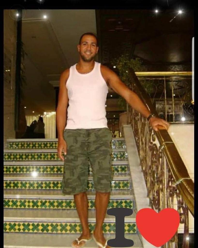 LatifaIbnZ's tweet photo. Aujourd’hui est l’anniversaire d'Imad. C'est un jour difficile. Comme chaque année je me recueille sur sa tombe. Il me manque tellement. Rien ne le remplacera. Mais je sais qu'il est là dans mes actions auprès de la Jeunesse. Je reste debout, pour lui, grâce à lui. Je t'aime mon fils.