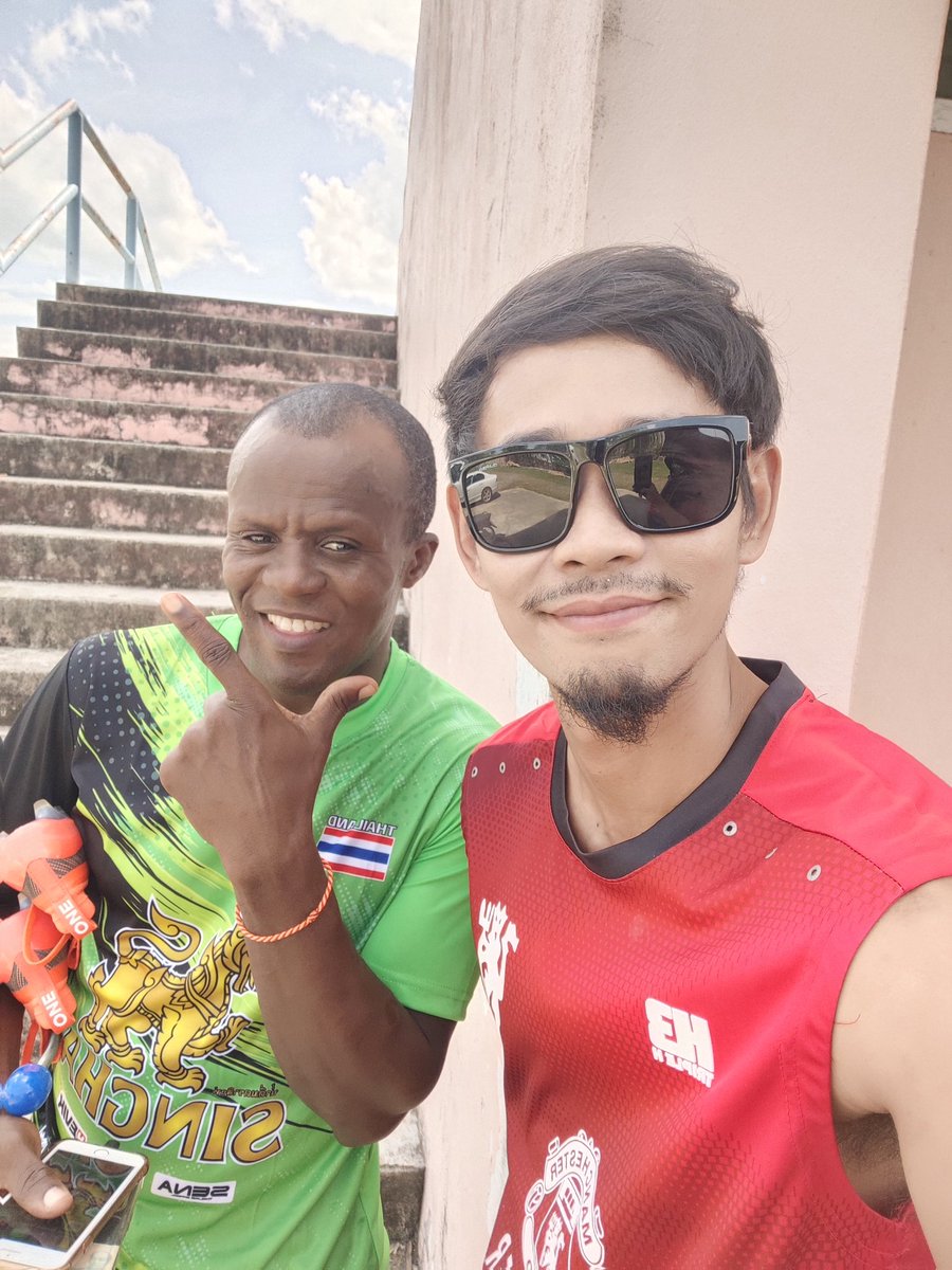 Tubtimc24's tweet photo. "That's the beauty of sport. Sometimes you laugh, sometimes you cry" - Pep Guardiola. "นี่แหละความงามของกีฬา บางครั้งคุณหัวเราะ บางครั้งคุณก็ร้องไห้" รอเข้าชิงชนะเลิศ🏆✌️🥵🥵🥵 very hot 🔥ปากพนัง..ทัก
#ปากพนัง
#นครศรีธรรมราช
#ฟุตบอลเดินสาย https://t.co/AzwU9aX7sP