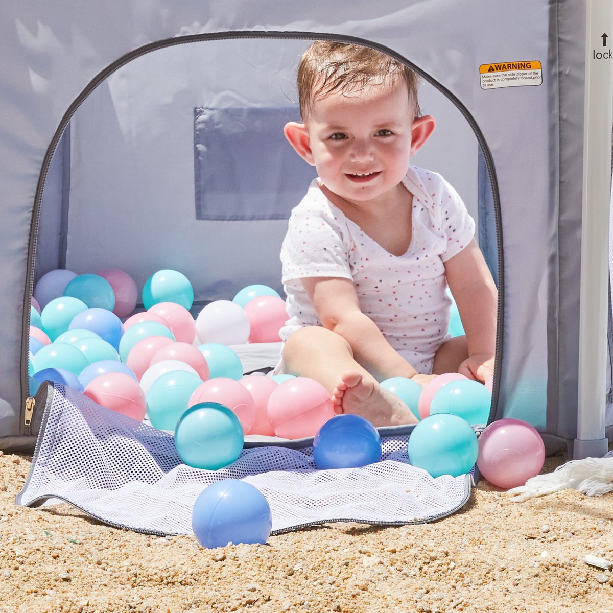 He just wanna have some fun.👶💦

#baby #fun #HappyEnding #beachbabe #beachvibes #beachday #familyfun