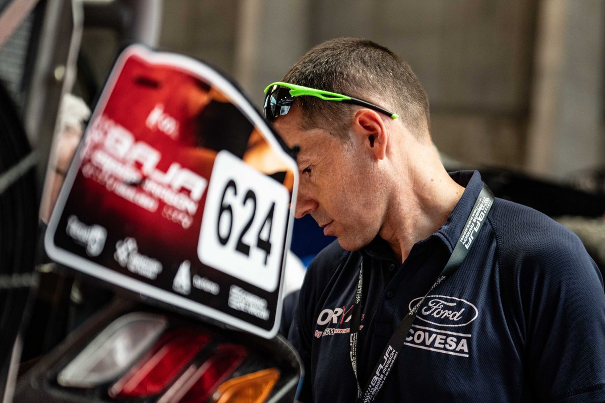 fordcovesa's tweet photo. ¡Podio para @Rubenevo1 en la @BajaAragon! 🙌 Nuestro patrocinado y compañero en #FordCOVESA acarició la victoria y sigue con opciones de campeonato 💪
 
#bajaaragón #rallye #raid https://t.co/FjmLZoQzkM