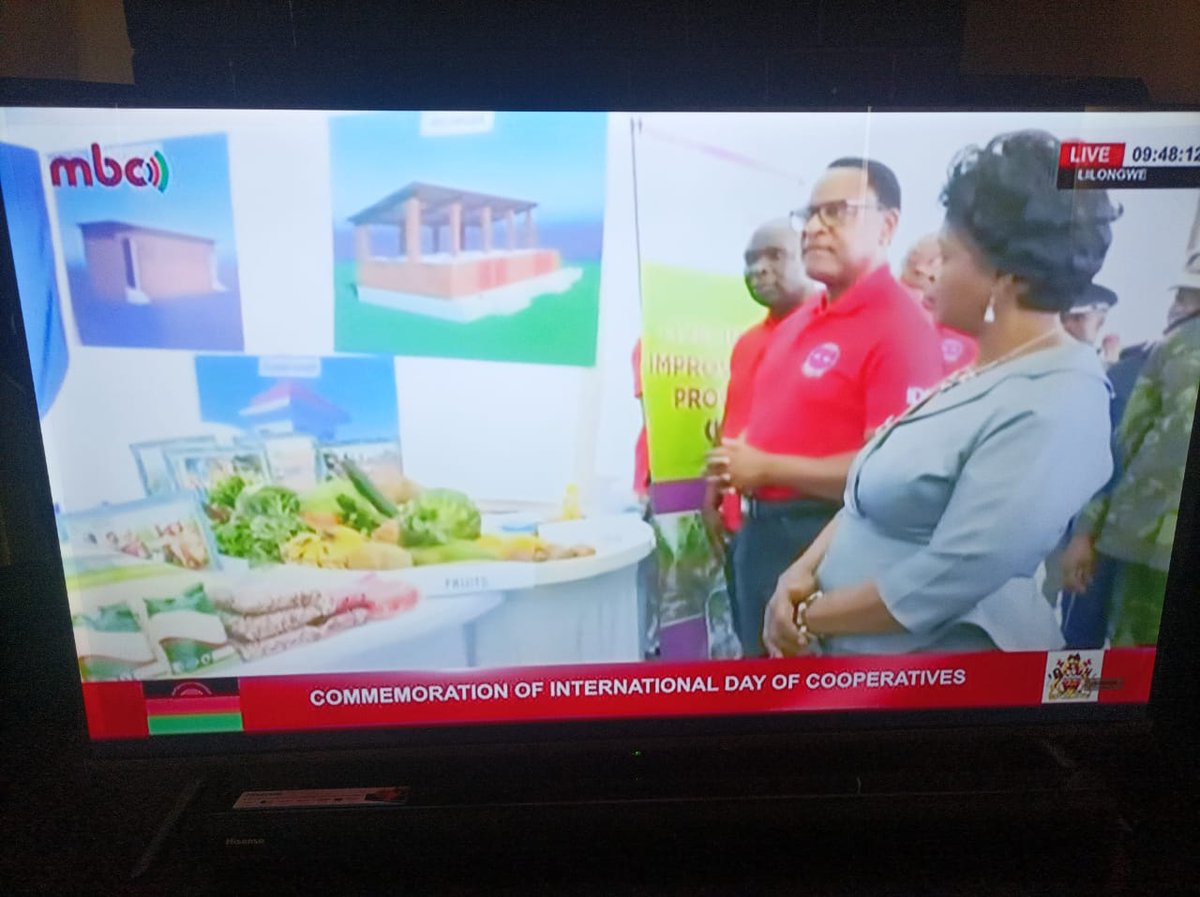 umodziconsult's tweet photo. welcome to our Pavilion Mr President " the words of  Lynda Jere, United States African Development Country Coordinator as she welcome the President of Malawi,  Dr Lazarus Chakwera. We will share u more pictures.# Lilongwe https://t.co/34ubofoHBV