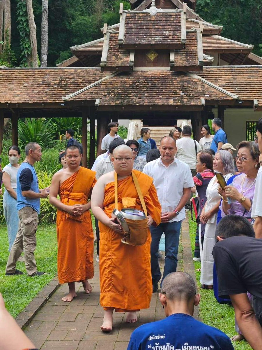 AmaratJeab's tweet image. ขออนุโมทนา 🪷
ลูกแม่บวชที่วัดผาลาด เชียงใหม่