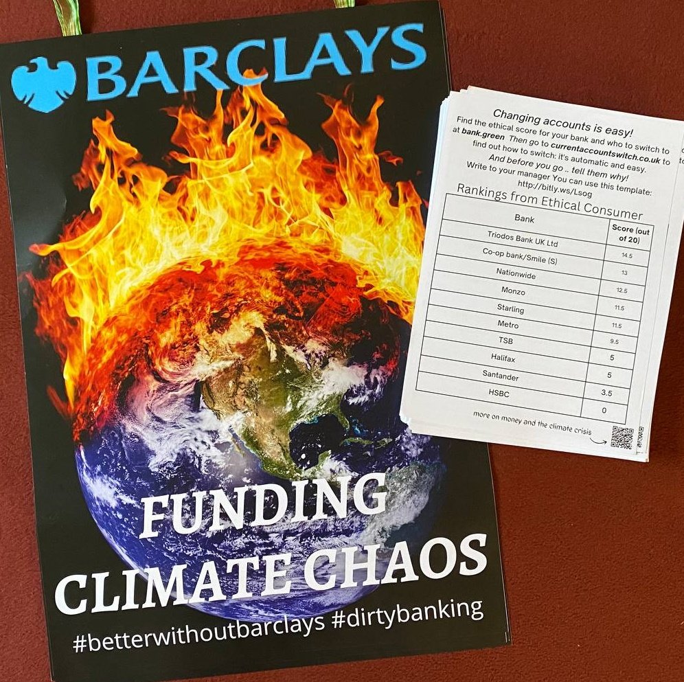 Yesterday Lambeth rebels took part in a meditation at Barclays in Streatham as part of a UK-wide action. @Barclays invested +$190bn in coal, oil & gas in the last 6yrs. Great to hear several people saying they're switching bank 💚 Want to do the same? switchit.green