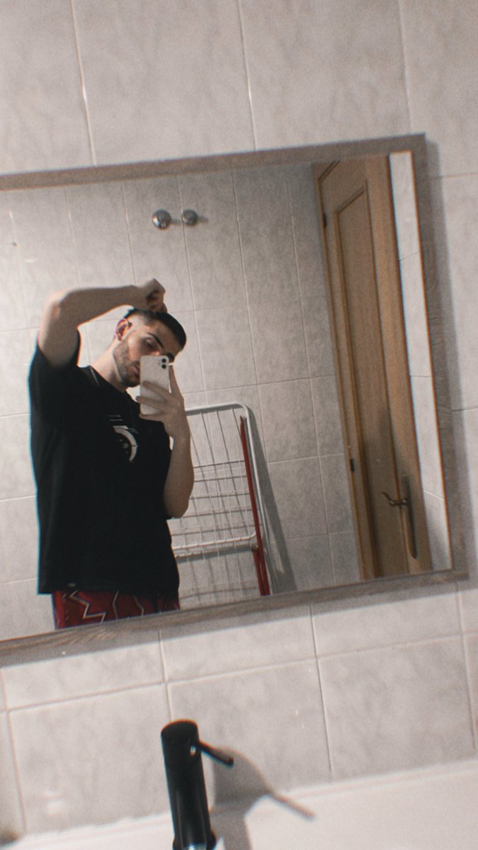 BolletitoTierno's tweet photo. ⛓️⛓️ https://t.co/wvH1msBb8V