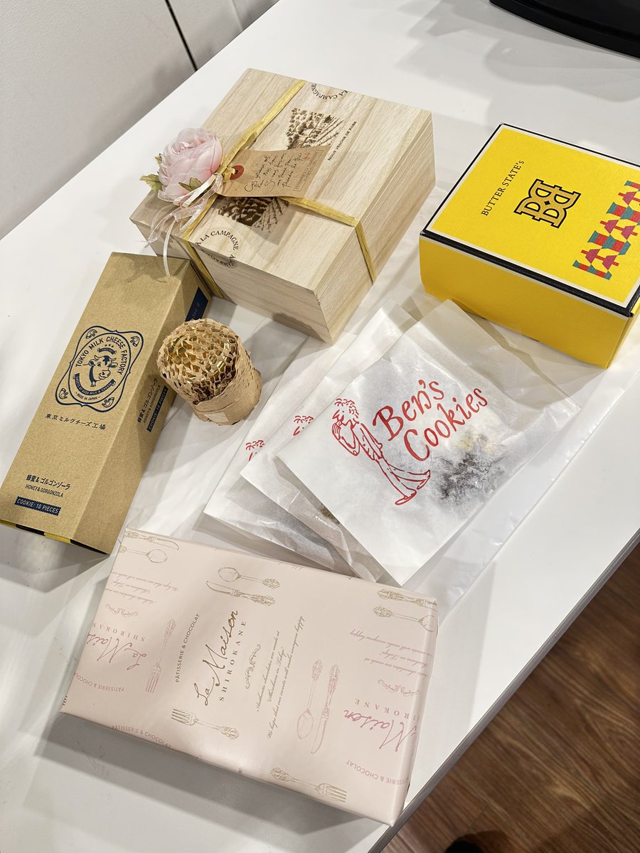 池袋最終日〜！！
たくさん皆さんにお会いできてとても嬉しかったです☺️
ありがとうございます🙇‍♀️！！

明日と明後日は八重洲店にて✌️
お待ちしております😆🙌