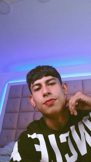 I've started a live show @Stripchat 👉 https://t.co/Rvx53vDuOu #stripchat #stripchatlive https://t.co<a class="tags" href="/tag/stripchat">@stripchat</a><a href="/tag/stripchat"class="tags"><span>#stripchat</span></a><a href="/tag/stripchatlive"class="tags"><span>#stripchatlive</span></a>