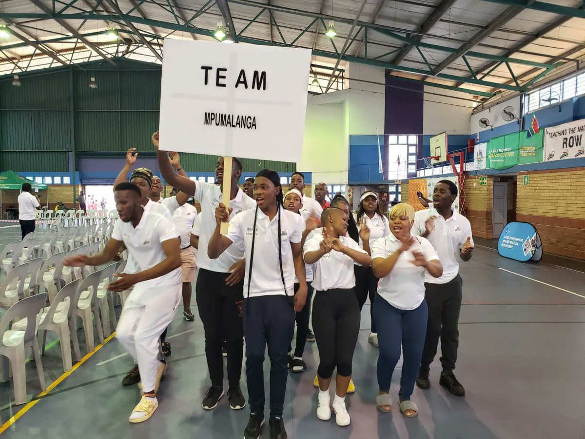 kznsportconfed1's tweet photo. The SA National Indoor Rowing Championships opening ceremony is taking place in the Victoria Victoria Mxenge Indoor Sports Centre in uMlazi. Eight province that are participating in this competition. #TeachingtheNATIONtoROW
@RowingRSA @SportArtsKZN
#socialcohesion https://t.co/pdDBZzlEE1