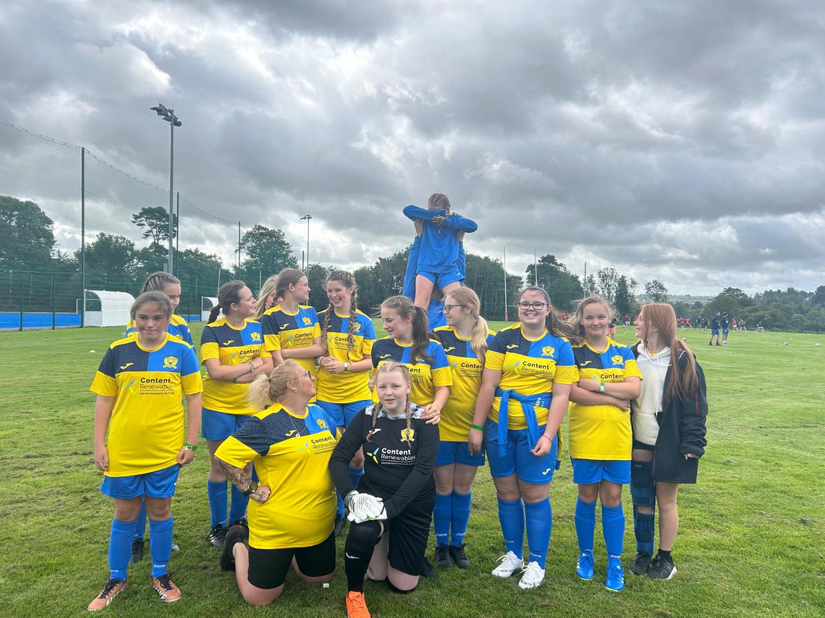InclusionBucks's tweet photo. New kits making their debut at the @GlentoranIFC cup in Belfast. Looking good bucks @c_renewables https://t.co/tIn1MgqNsU