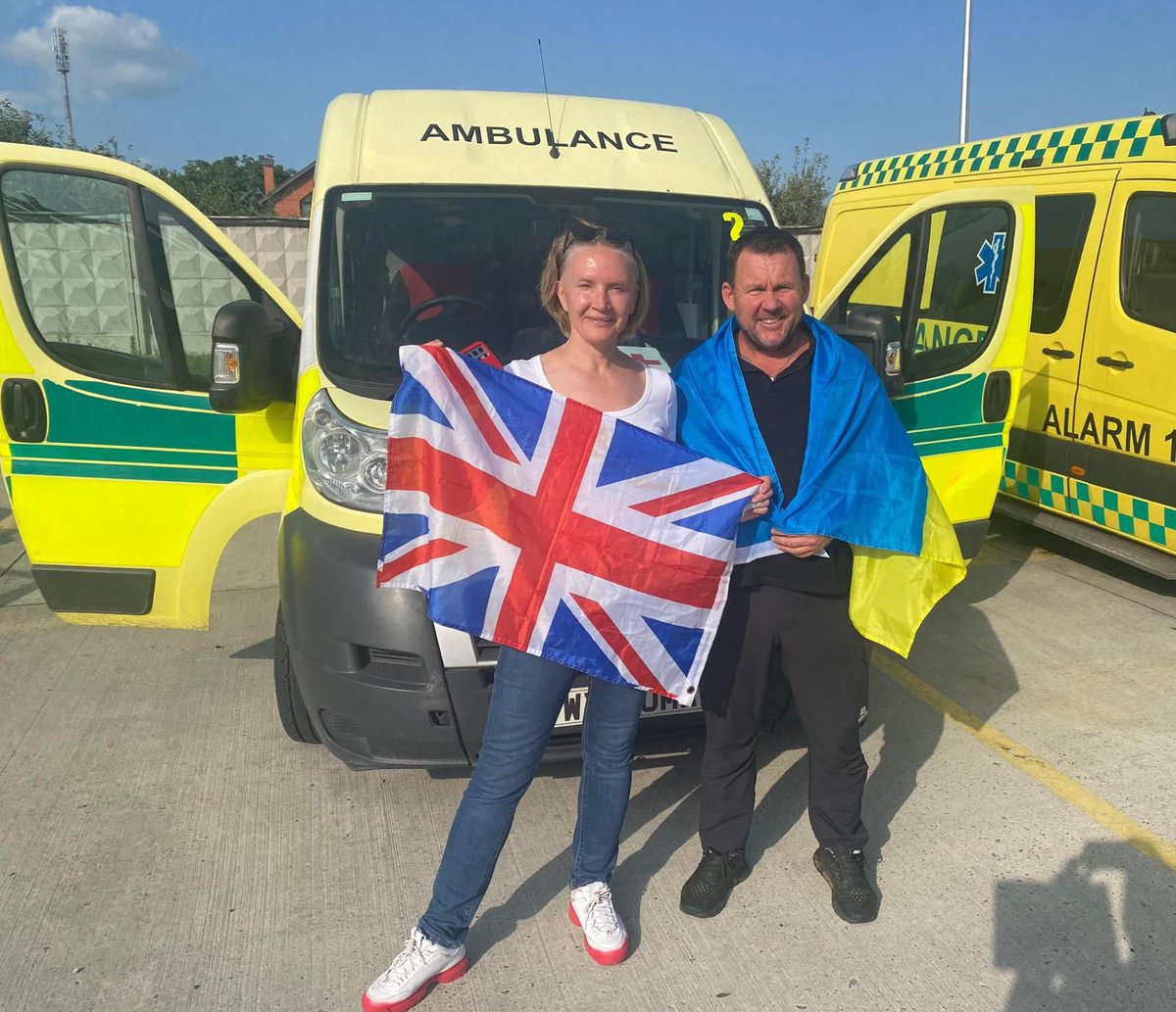 Medical Life Lines Ukraine tweet media