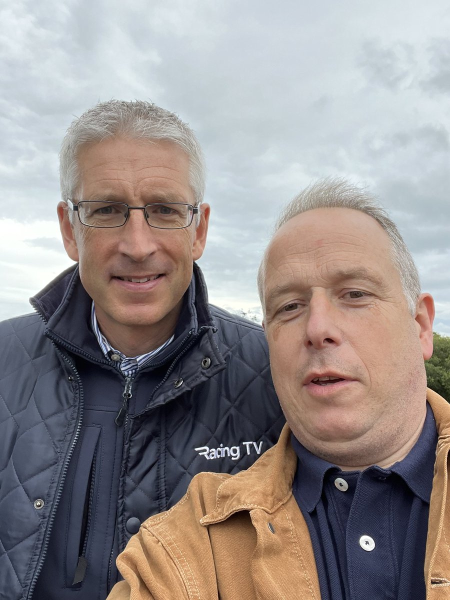 Fantastic evening <a href="/Downroyal/">Down Royal Racecourse</a> even managed a chat with Himself off the telly ….. too fella.