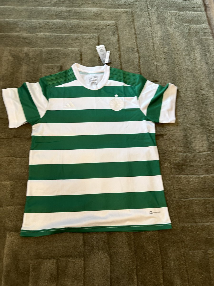 67mouldy67's tweet photo. #celticfc
#kits
#hometop
#celticbadge
#hoops
#20232024 https://t.co/OEREiZSg31