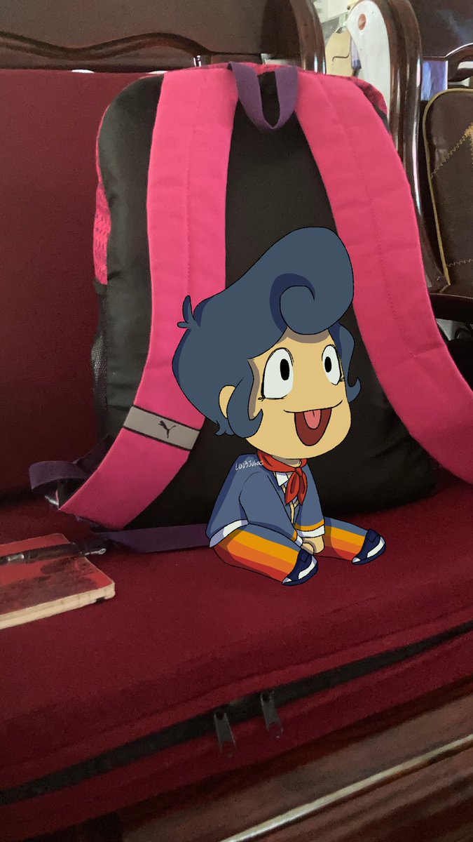 the little silly is going to the beach with me !