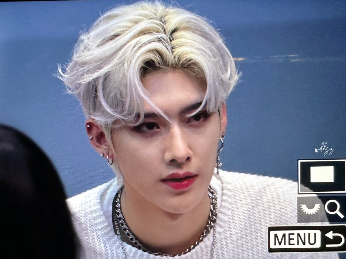 deericky_'s tweet image. 230729 에버라인 팬싸

#리키 #RICKY #沈泉锐
#제베원 #제로배이스원 #ZEROBASEONE #ZB1