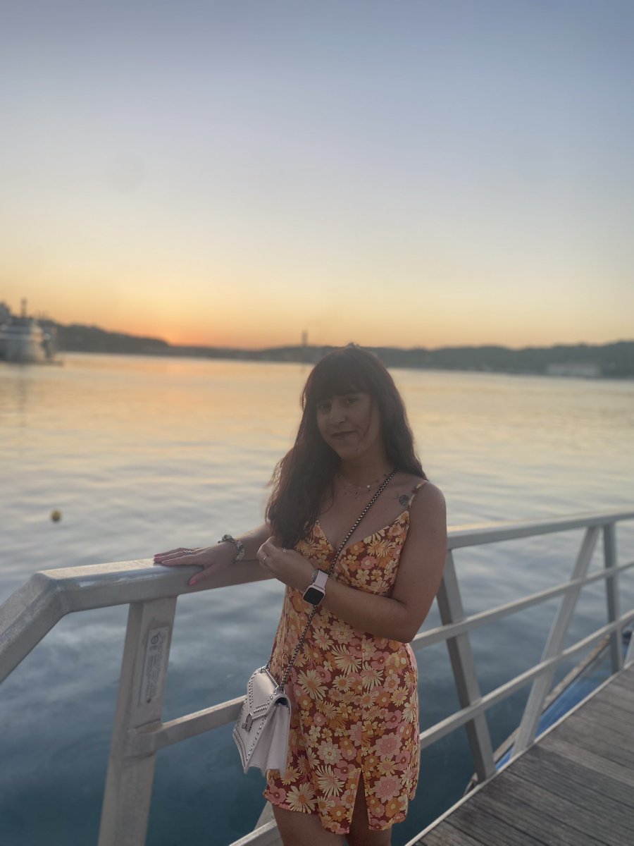 paulaag_25's tweet photo. Un trocito de mí se lo ha quedado 📍Menorca 🌊🩵💆🏼‍♀️ https://t.co/FsInW6NRgd