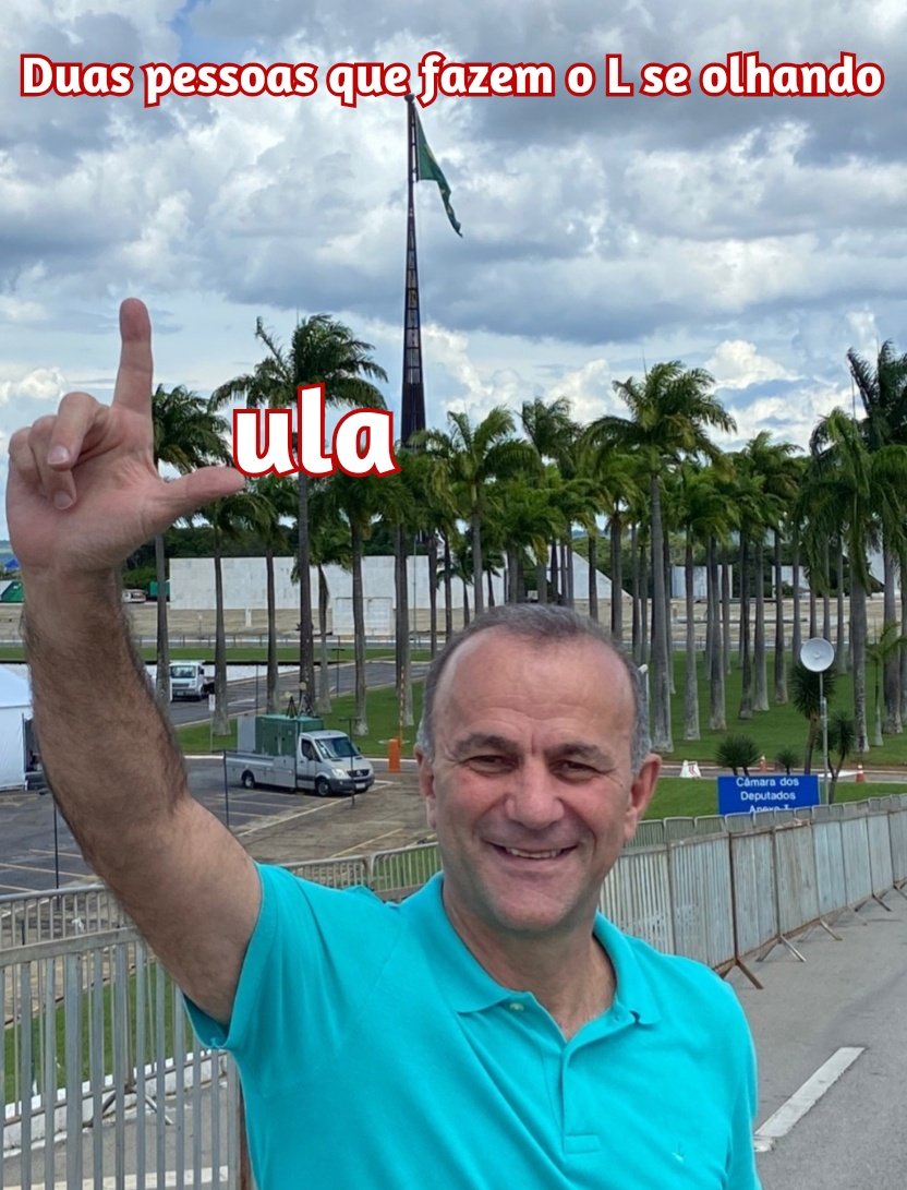 heldersalomao's tweet photo. Duas pessoas que fazem o L se olhando. #LulaBrasilVencedor https://t.co/2RTQMMWOHT