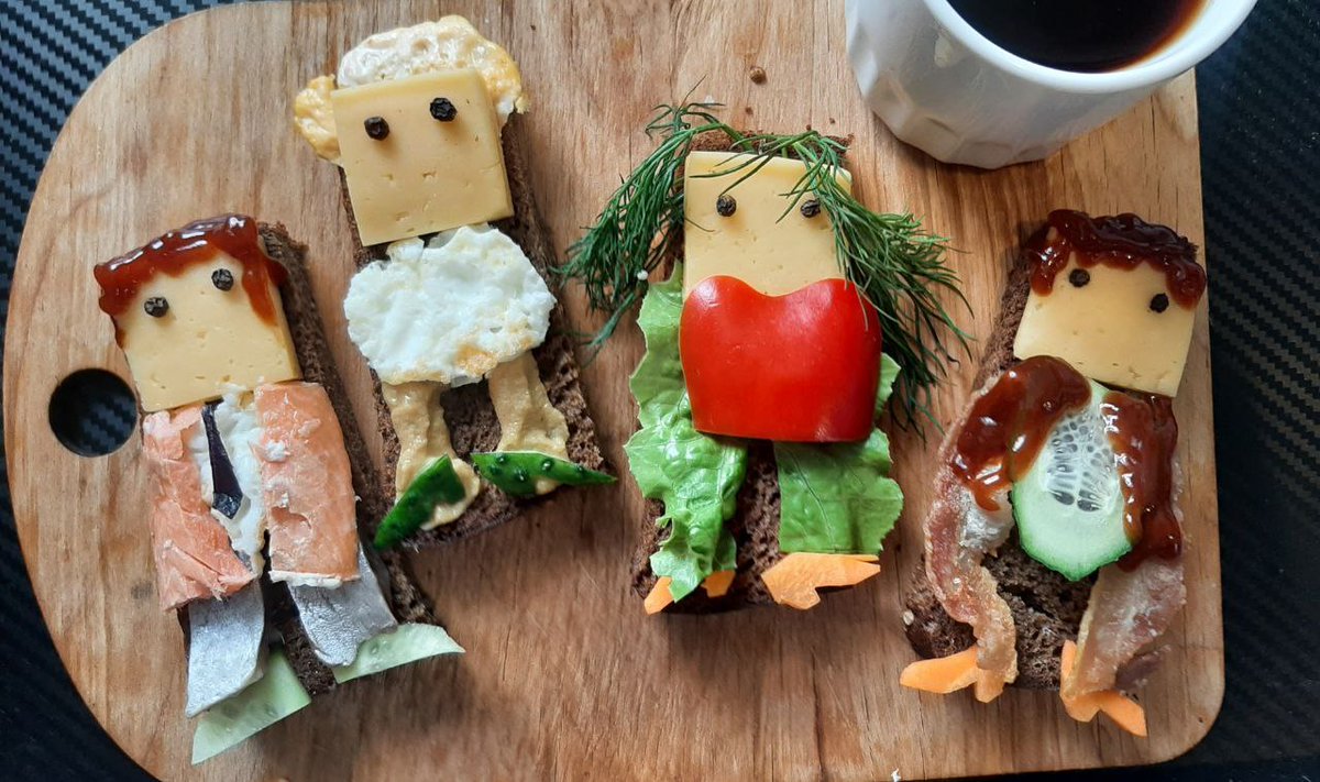 EkaterinaKalen5's tweet photo. #aHunt4Misha #Item58: Breakfast with Team free will 2.0. What could be tastier than Dean with bacon legs or Vegetarian Sam? What could be more satisfying than egg Jack and fish Cas?  @agift4misha
@mishacollins https://t.co/dffZZwaSFk