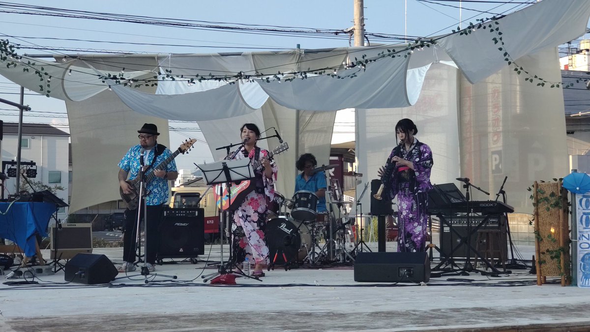 iza_0418's tweet photo. 『TOYBAND』きた~🎵
最高に盛り上がったステージ👍
楽しかったぜ☀️
#管理栄養士シンガーソングライター #toy #TOYBAND #Pompmarche https://t.co/az7I44NuVL