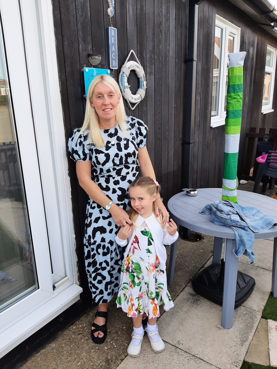 Kerry90325587's tweet photo. Holiday over ☹ but 2 wks till we go to butlins 😃 we've had a fab wk away ❤ https://t.co/V7z1OxqGPf