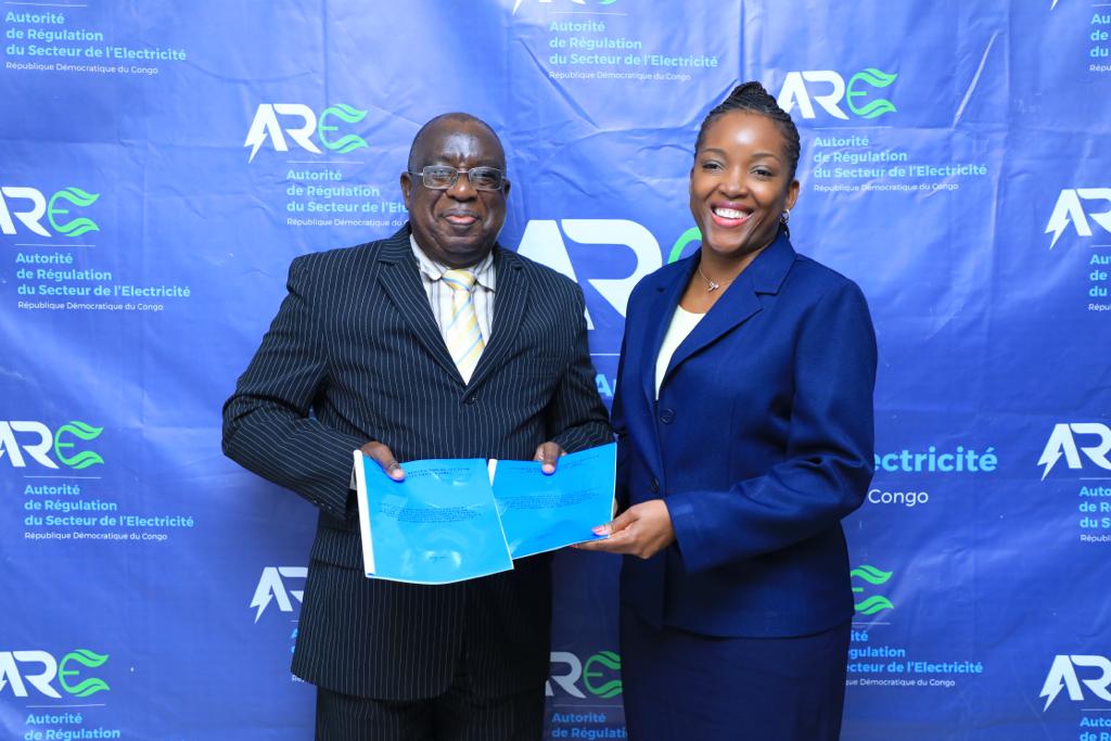 N. Sandrine Mubenga PhD, PE, SMIEEE tweet media